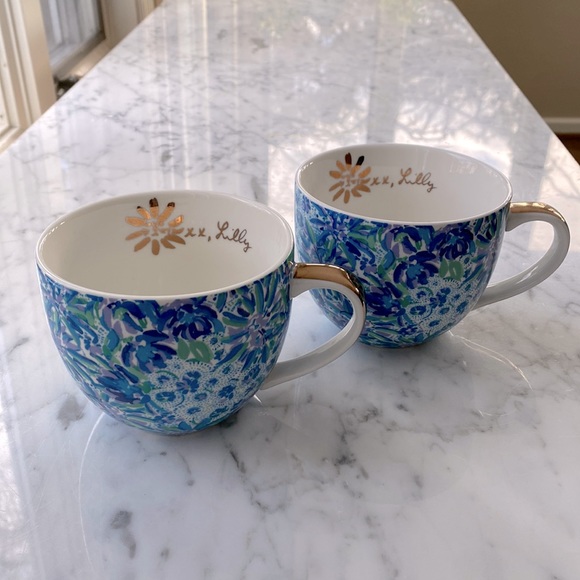 Lilly Pulitzer Dining Lilly Pulitzer Coffetea Mugs Set Of Two Poshmark